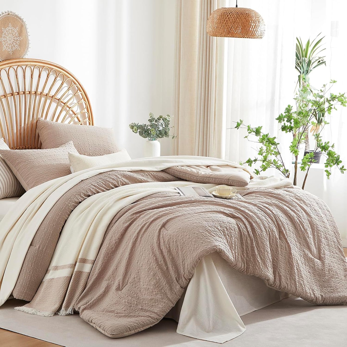 Brown Boho Seersucker Comforter Set King Size,Textured Lightweight Breathable Bedding 1 Comforter& 2 Shams