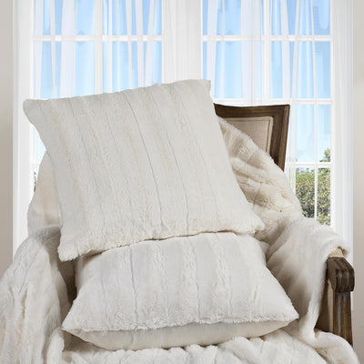 Cheer Collection Faux Fur Throw Pillows - Decorative Pillows for Couch, Bed Throw Pillows, White Accent Pillows for Bedroom or Living Room Aesthetic, Set of 2 Furry Throw Pillows, 24" X 24"