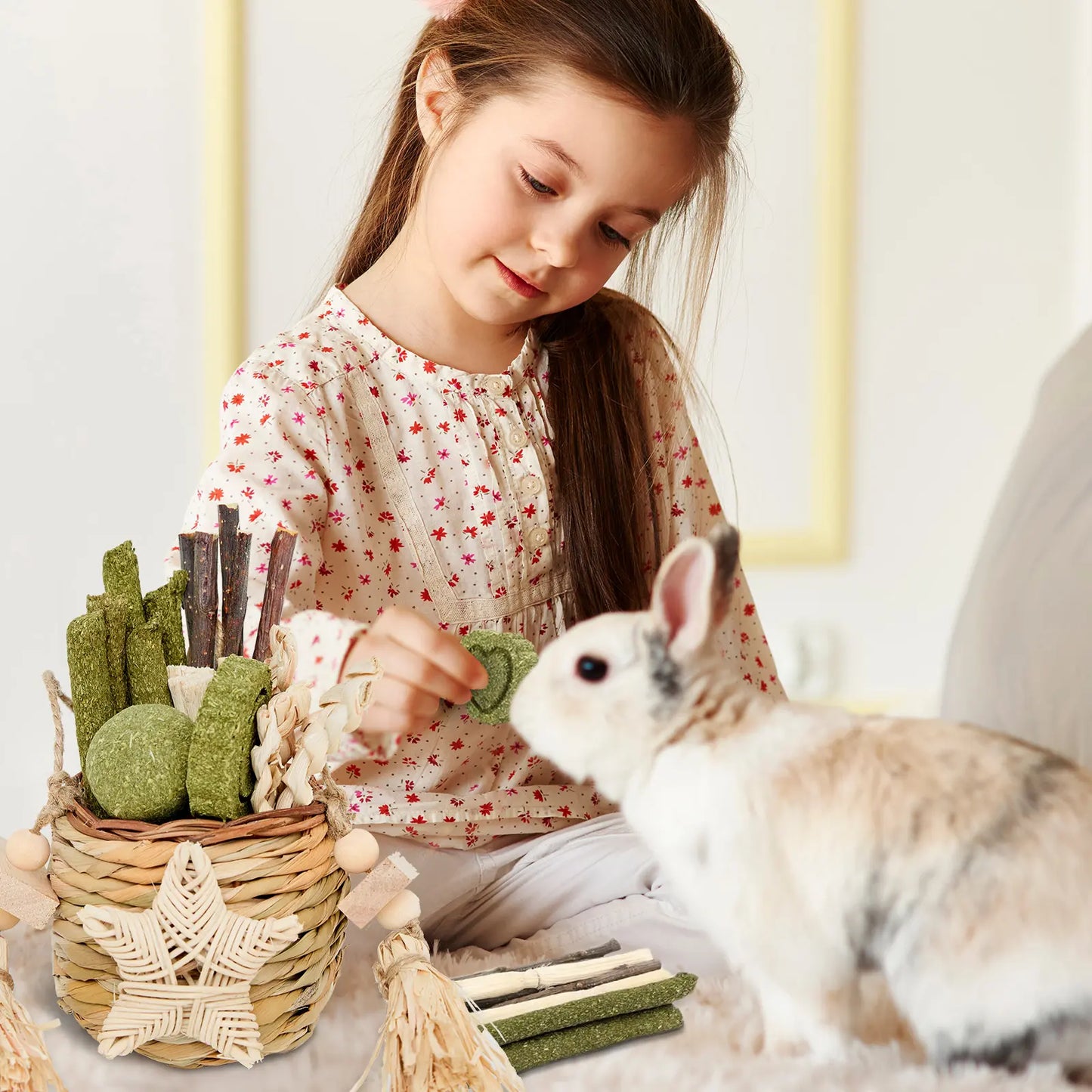 Rabbit Chew Toys, Reed Grass Hanging Basket Chews, Woven Bunny Chewing Timothy Cake Wood Treats for Small Pets