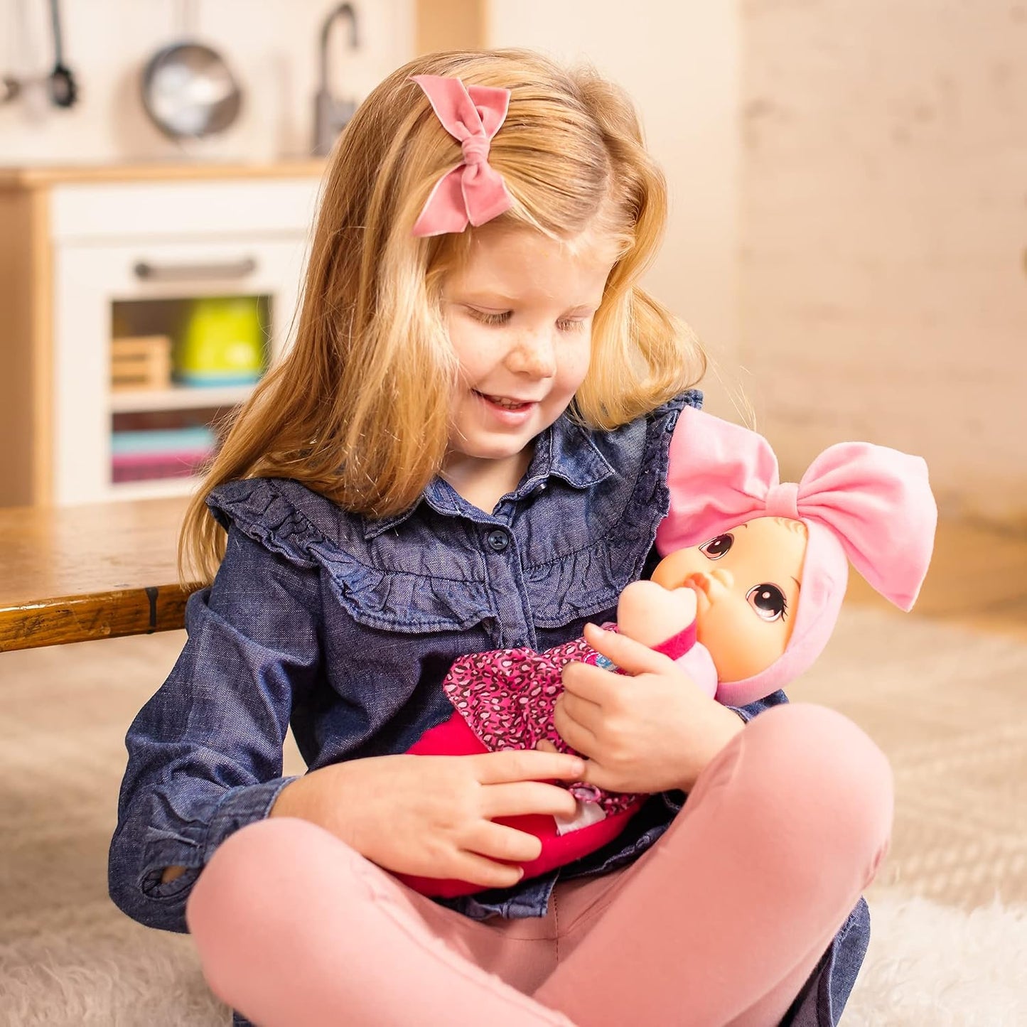 Baby'S First Soft & Cuddly Baby Kisses (Bilingual English-Spanish) Doll - Dressed in Print Top and Leggings - Press Her Tummy for a Sweet Kisses Sounds and Says I Love You