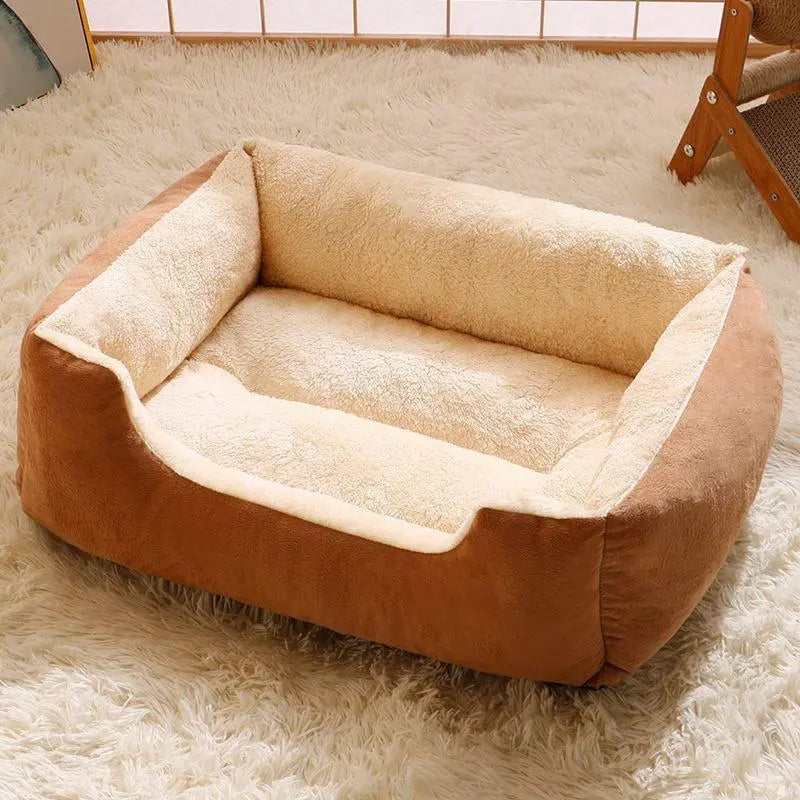 Winter Insulation Dog and Cat Beds, Cages, and Pads for Small, Medium, and Large Breeds of Dogs, Suitable for All Seasons, Dirt-Resistant, and Warm Cat Sleeping Bag Pet Lounge Bed