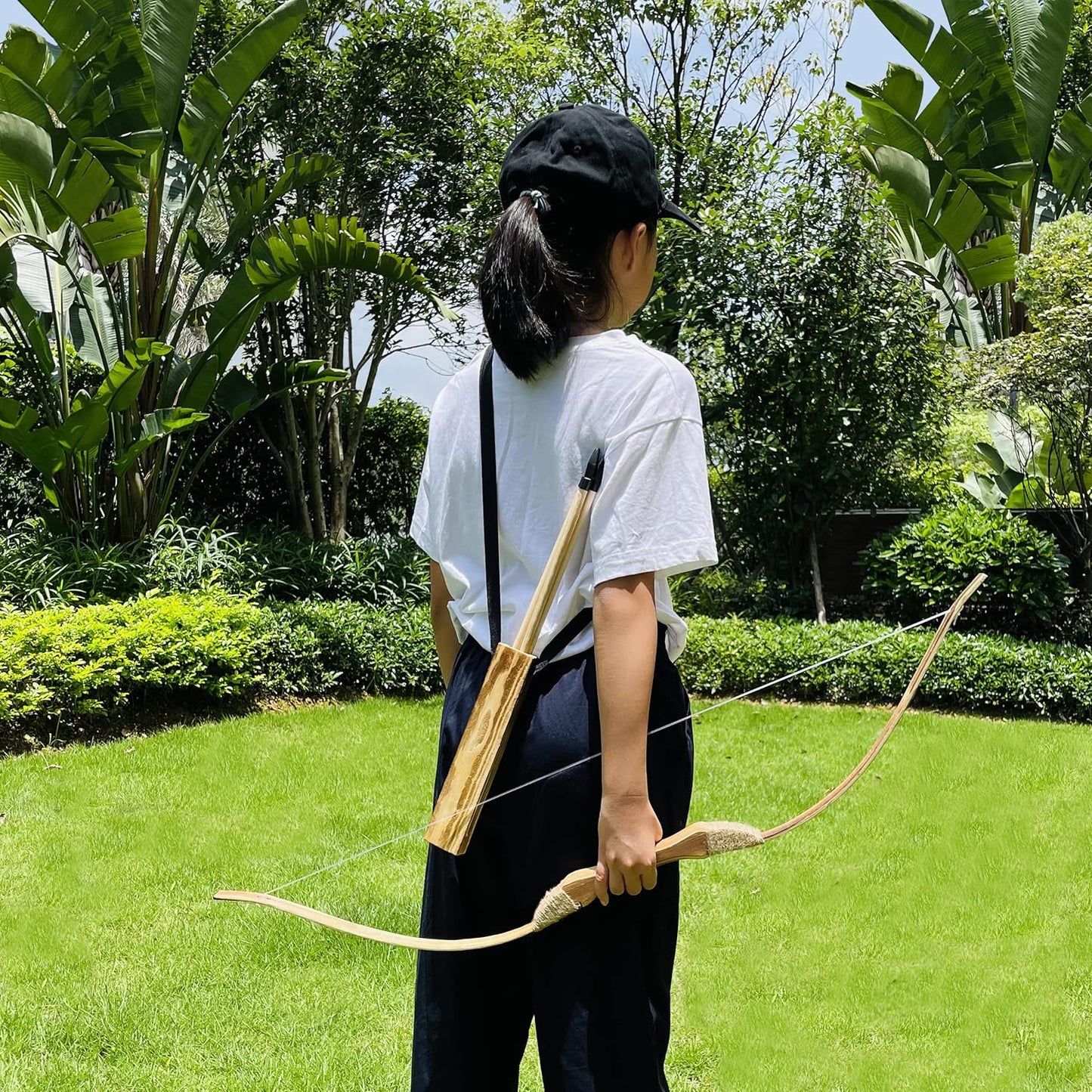 Kids Bow and Arrow Set, 32 Inch Archery Set Handmade Wooden Toy Bow and Arrow Fo