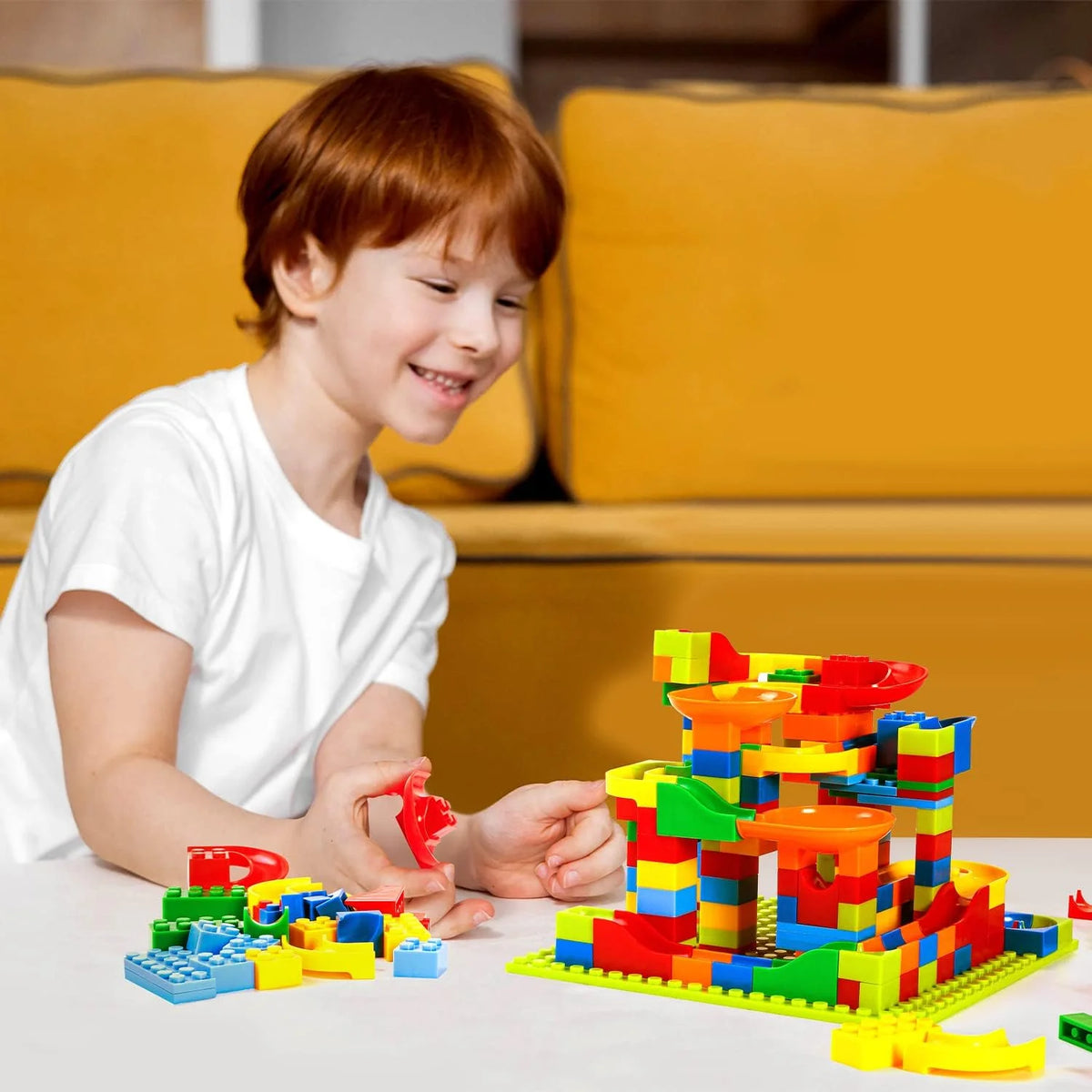 MAINYU Run Building Blocks for Kids Ages 4-8, 168 PCS Classic Big Size Blocks Set, Crazy Run Building Blocks with 4 Balls Race Track, Educational Toys Bricks Set Christmas Birthday Toy for Boys Girls
