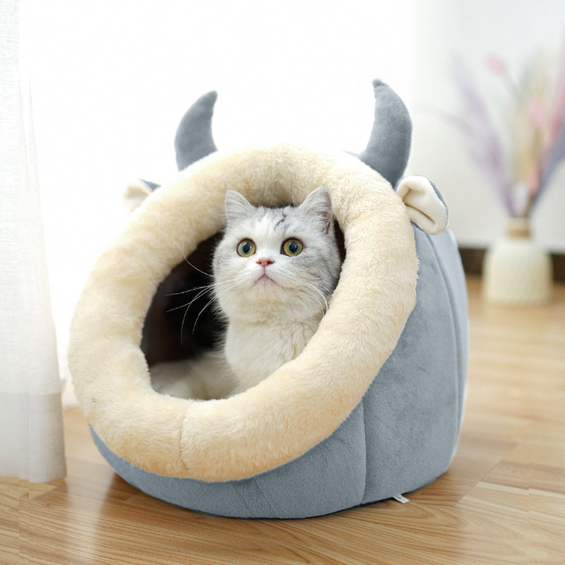 Cat House Villa Enclosed Cat Supplies Bed