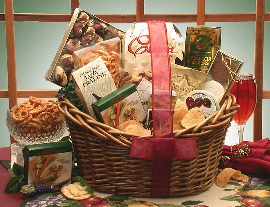 Gourmet Snacker Gift Basket - gourmet gift basket