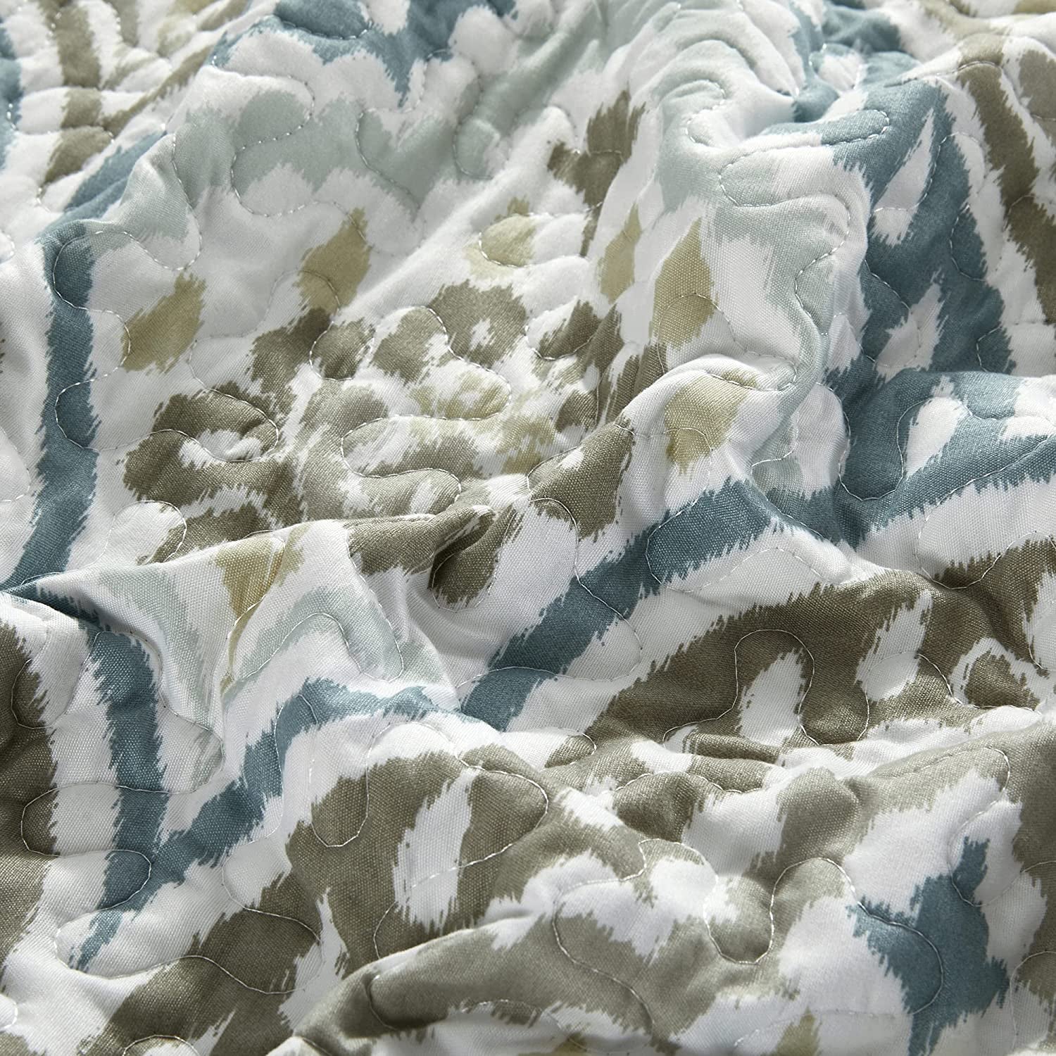 Home Soft Things Tivoli Ikat Queen Size 90" X 90" 5 Piece Teal Aqua Printed Prewashed Quilted Coverlet Bedspread Bed Cover Set for All Season, Lightweight Quilt Blanket with Matching Shams Pillows